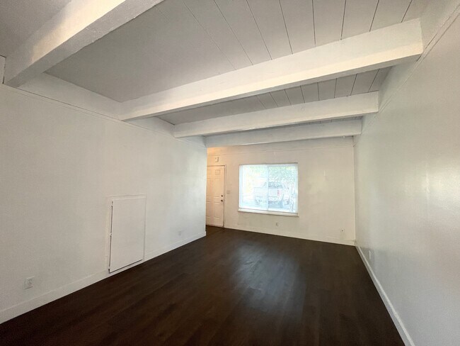 Foto del edificio - 1393 Nord Ave