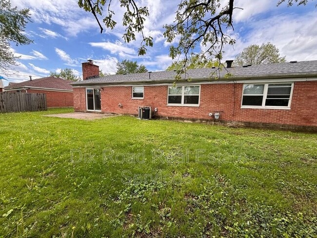 Building Photo - 3312 Burgoyne Dr
