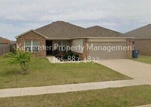 Building Photo - 316 Karlee Ln.