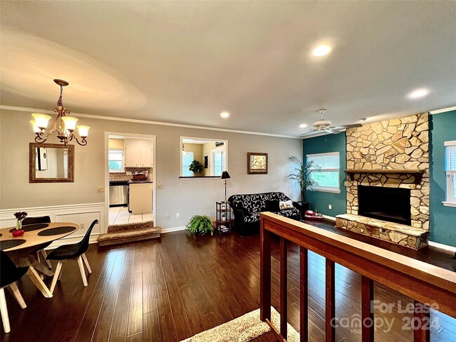 Building Photo - 8131 Rittenhouse Cir