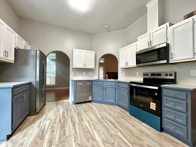 Building Photo - 8607 Kirkley Glen Ln