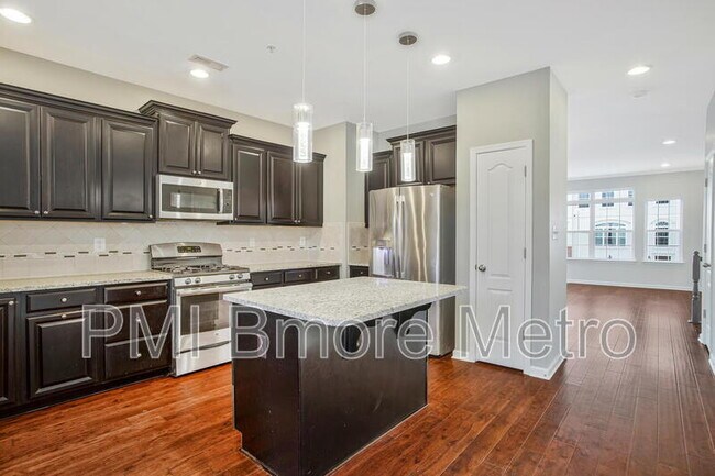 Building Photo - 741 Millhouse Dr