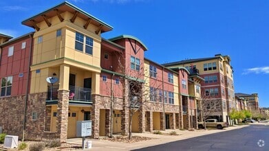 Building Photo - 13406 Via Varra