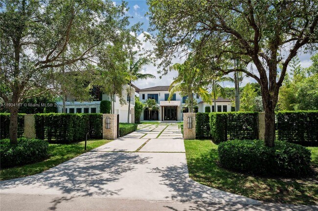 Foto del edificio - 9000 SW 63rd Ct