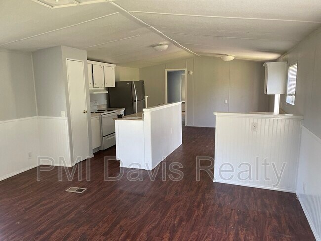 Foto del edificio - 4723 Co Rd 218