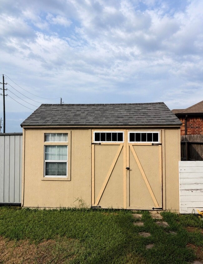 Building Photo - 4611 Little Meadow Ln
