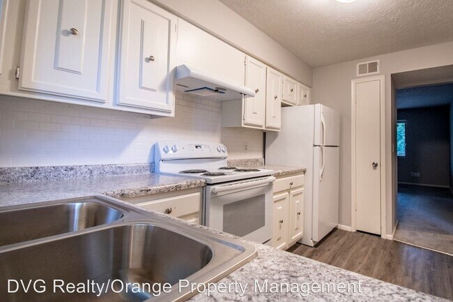 Foto del edificio - 4674 Harrison St