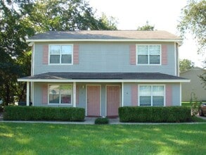 Building Photo - 1455 Green St