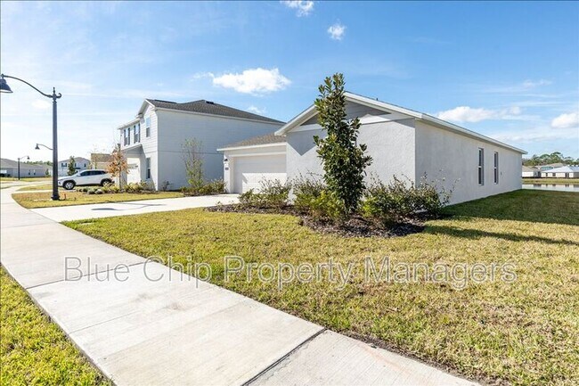 Foto del edificio - 2295 Green Valley St