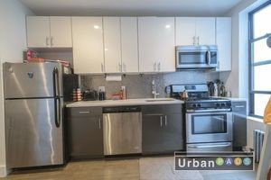 Foto del edificio - 2225 Tilden Ave