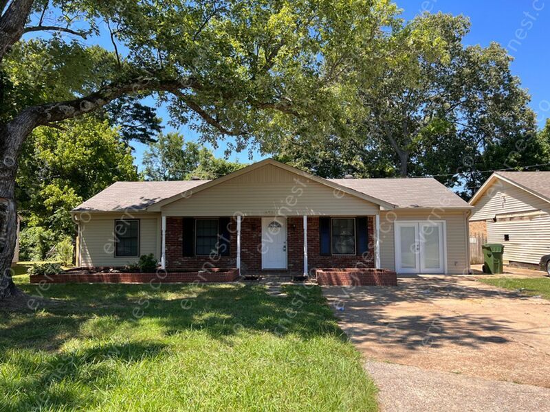 2334 Carrolton Dr, Southaven, MS 38671 House for Rent in Southaven