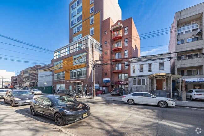 Building Photo - 13308 41st Ave