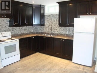 Building Photo - 179 Durant Ave