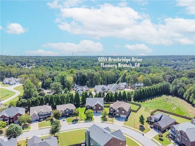 Foto del edificio - 6354 Brookridge Dr