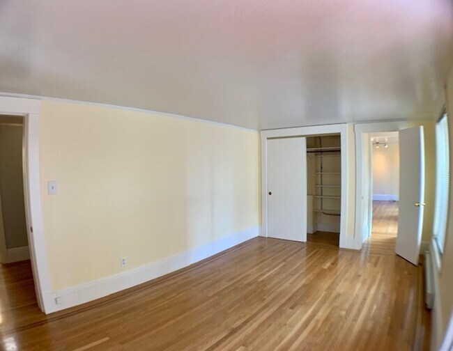 Experience Classic San Francisco Living in... House Rental in San