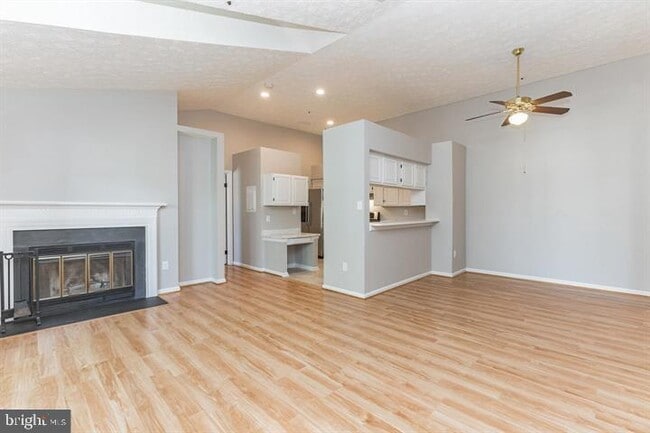 Building Photo - 12205 St Peter Ct