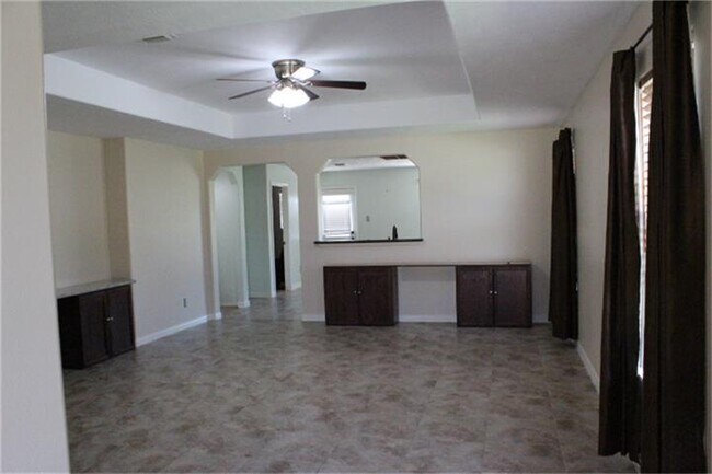 Foto del edificio - 24202 Kingbriar Dr