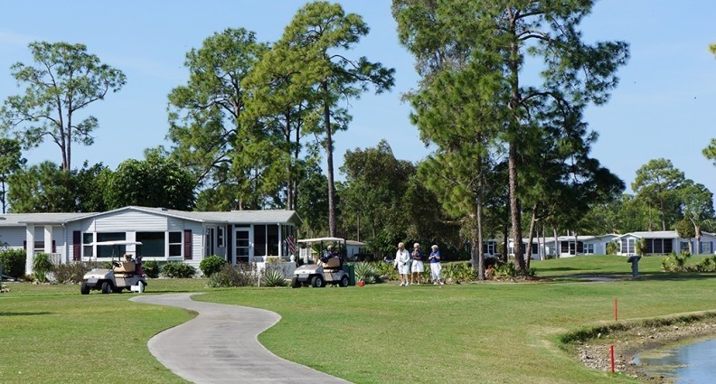 Primary Photo - Pine Lakes Country Club