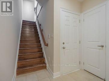 Building Photo - 2037 Queensborough Gate