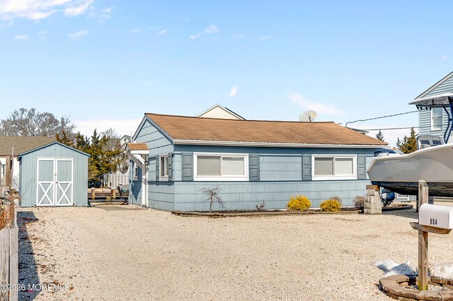 Foto del edificio - 804 Harbor Rd