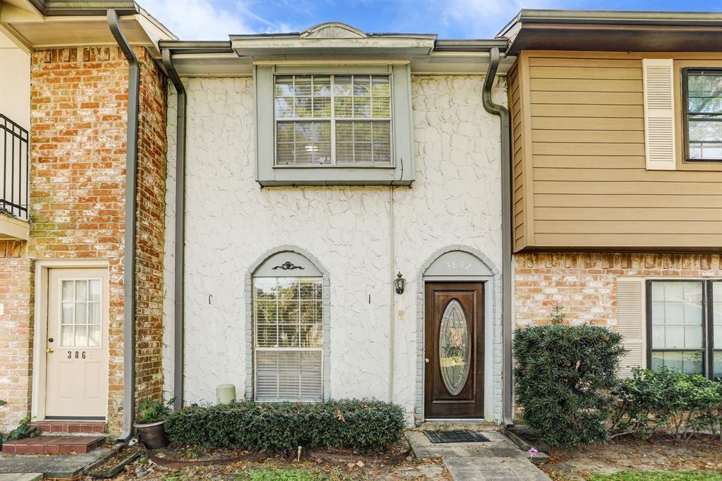 3862 Laura Leigh Dr, Friendswood, TX 77546 Condo for Rent in