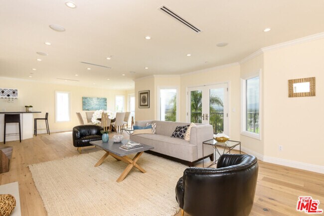 Foto del edificio - 3970 Murietta Ave