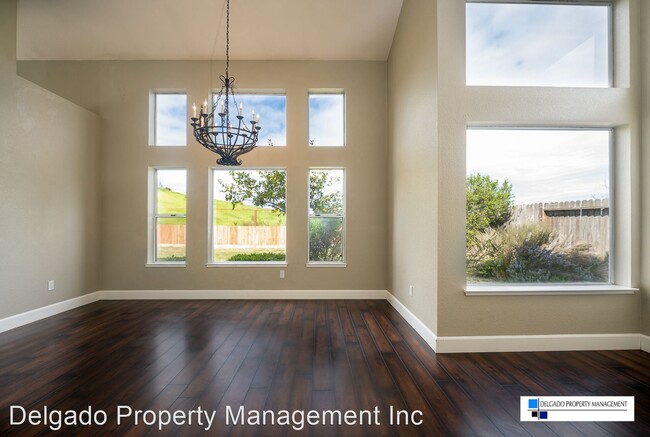 Building Photo - 3 br, 2 bath House - 145 Panorama Drive