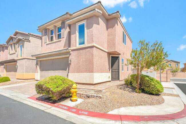 Building Photo - Modern Comfort with Flexible Living in a Convenient Las Vegas Location!