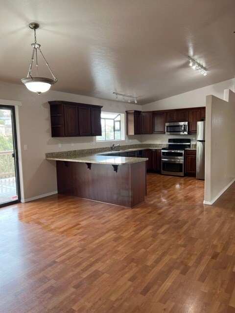 Building Photo - 688 Star Rock Dr