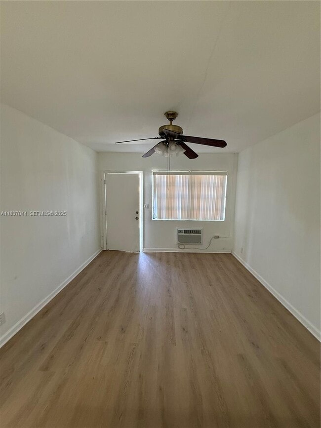 Building Photo - 1845 Pembroke Rd