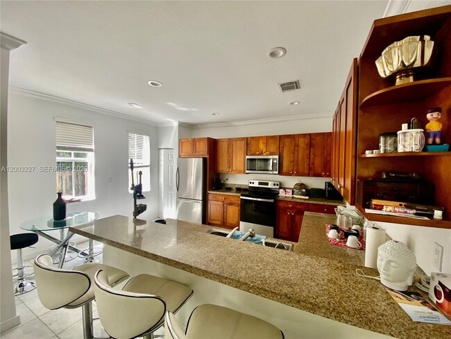 Foto del edificio - 10770 NW 74th St