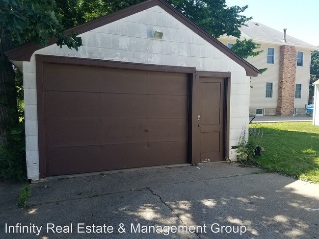 Foto del edificio - 3 br, 1 bath House - 809 6th St NW