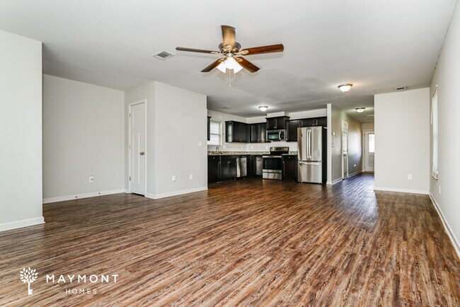 Foto del edificio - 6105 Ruth St SW