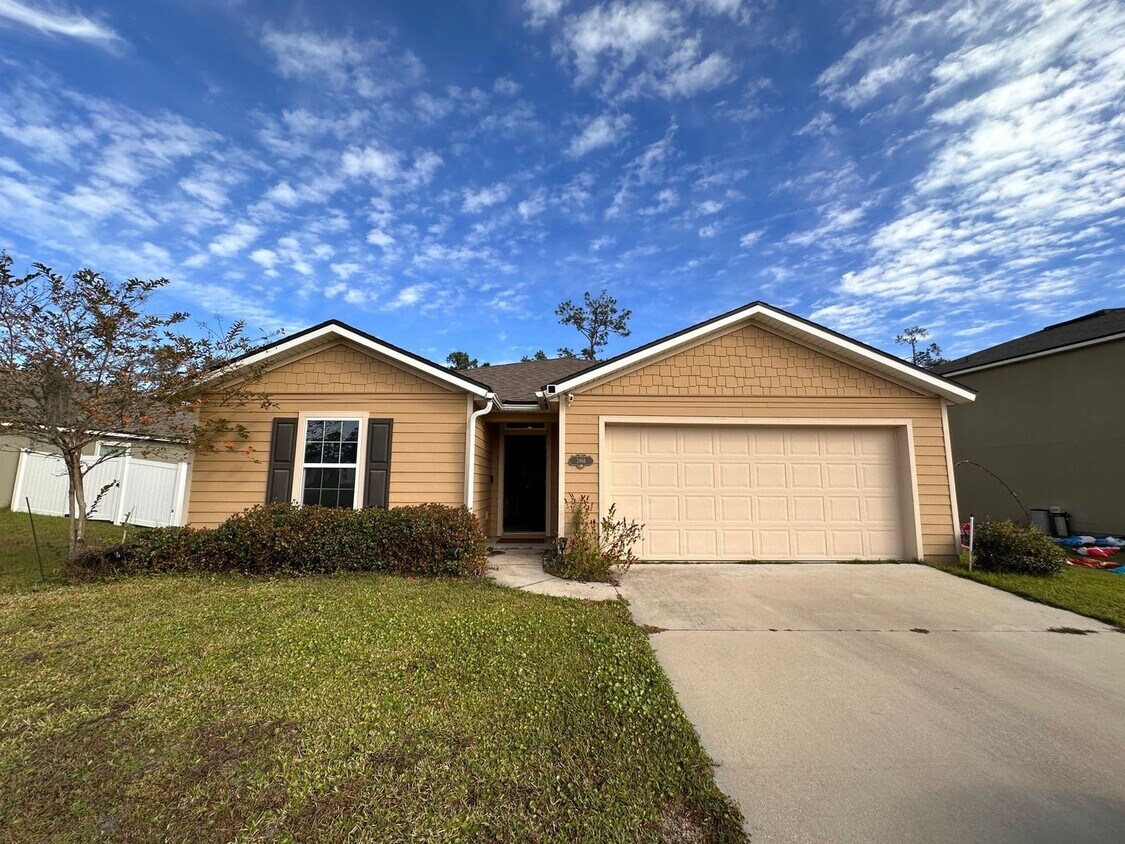 4 BR 2 BA HOME Azalea Ridge Middleburg House Rental in Middleburg