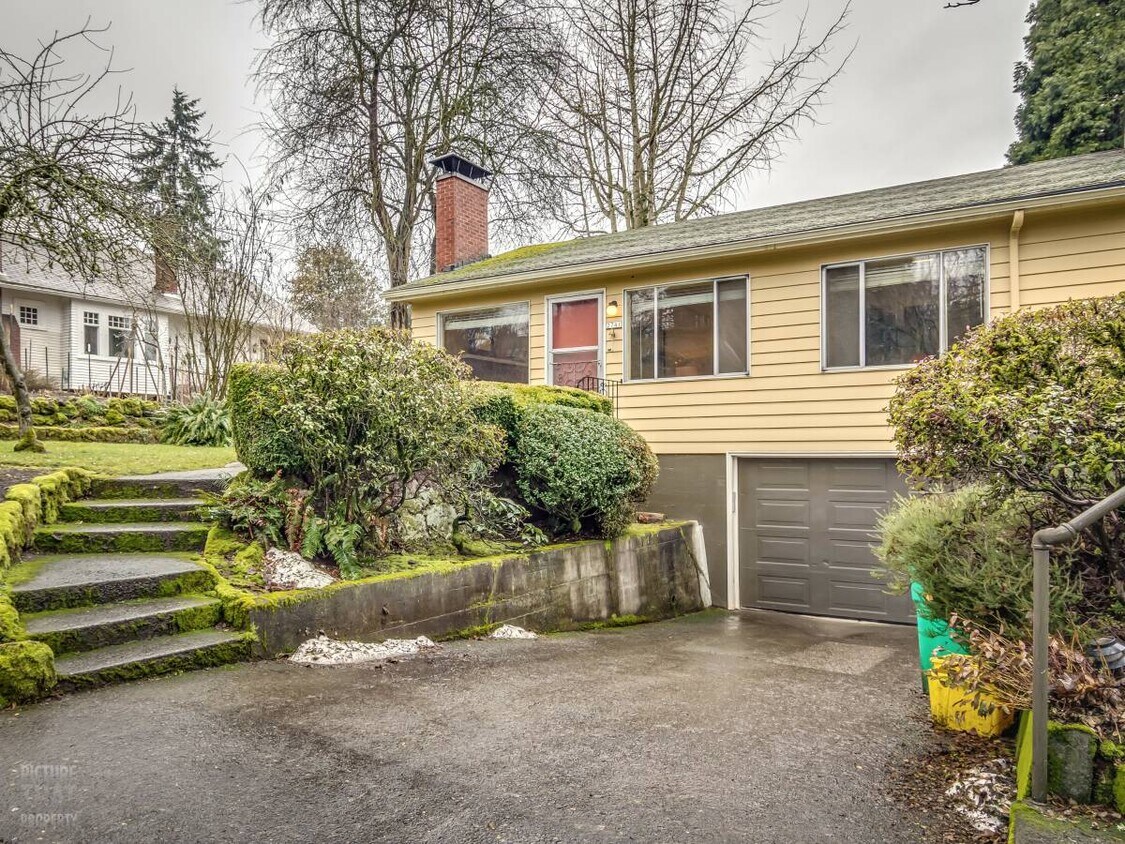 Foto principal - 2741 SE 32nd Ave