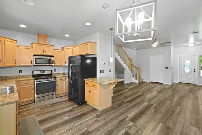 Foto del edificio - 190 Rivers Edge Dr