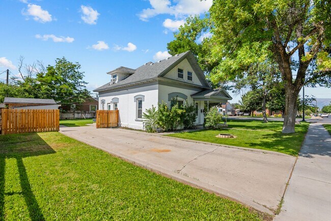Foto del edificio - The One Spanish Fork Rental You Don't Want to Miss"