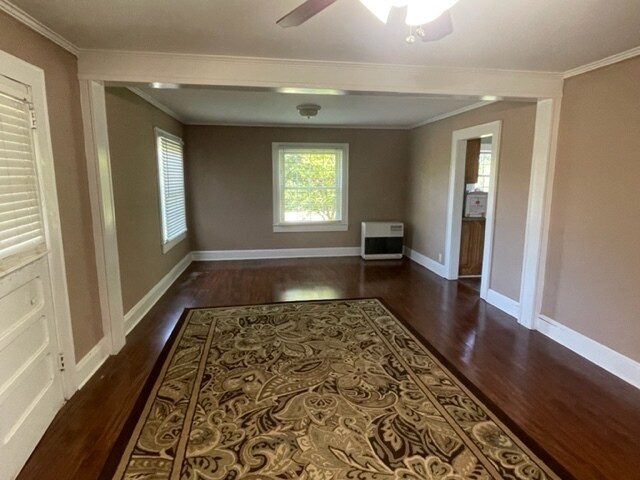 Building Photo - A cozy home w/ 3 beds, 2 bath and a 70 acr...
