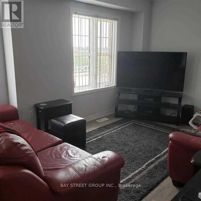 Building Photo - 1574 Farmstead Dr