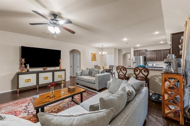 Building Photo - 201 Whitman Dr