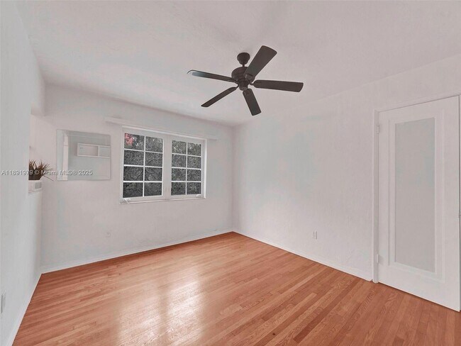 Foto del edificio - 260 Euclid Ave