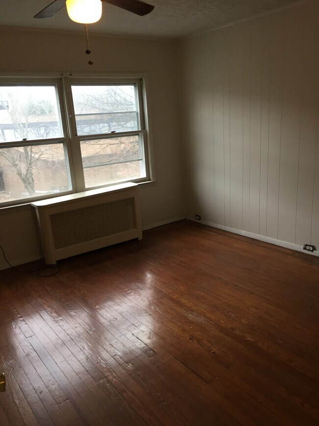 Foto del edificio - 811 W 19th St