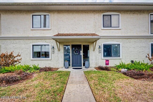 Foto del edificio - 14750 Beach Blvd