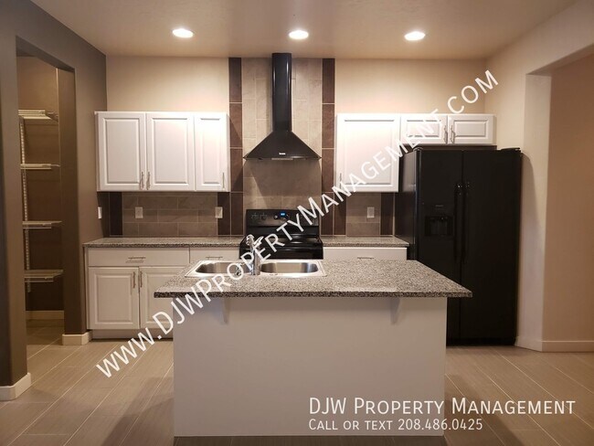 Foto del edificio - 2964 N LeBlanc Way