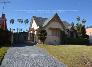 Building Photo - 5715 Deane Ave
