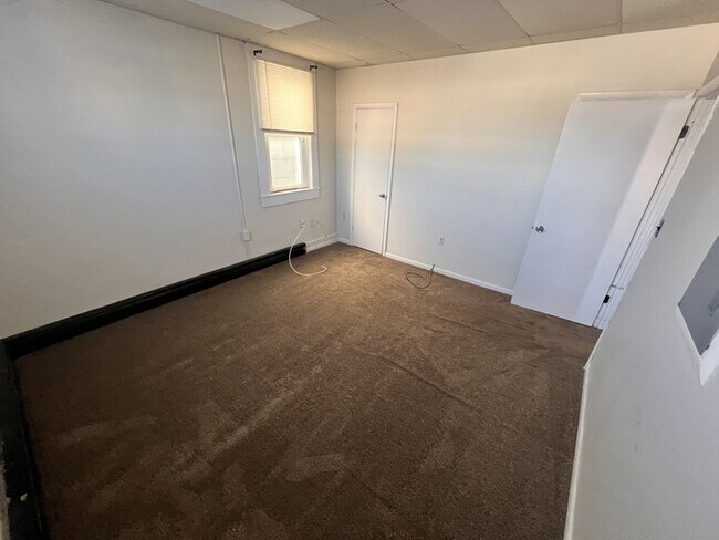 Foto del edificio - 3 E Elger St