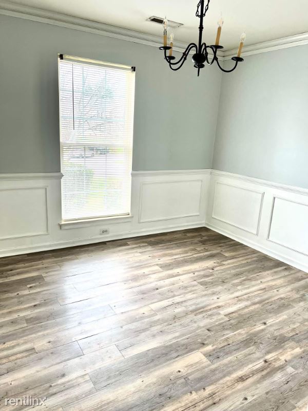 Building Photo - 4 br, 2.5 bath House - 305 Adirondack Way