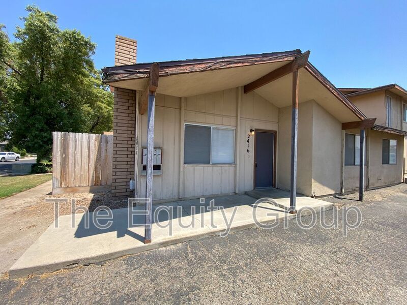 Primary Photo - 2416 S Sallee St