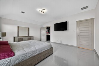 Building Photo - 31410 Hexan Hts Ln