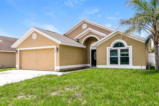 Building Photo - 1129 Pinedale Dr